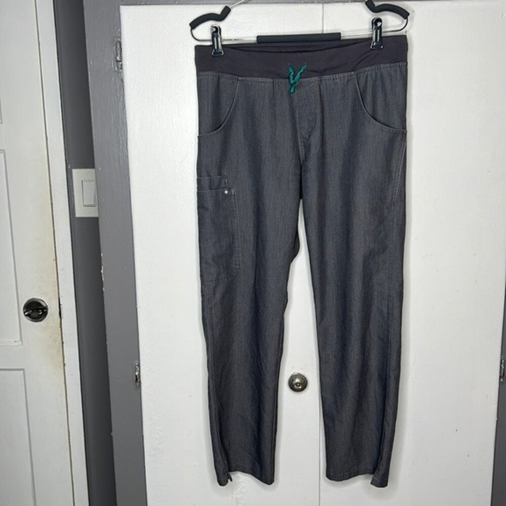 Figs woman Kade Cargo Scrub Pants Gray Size Small